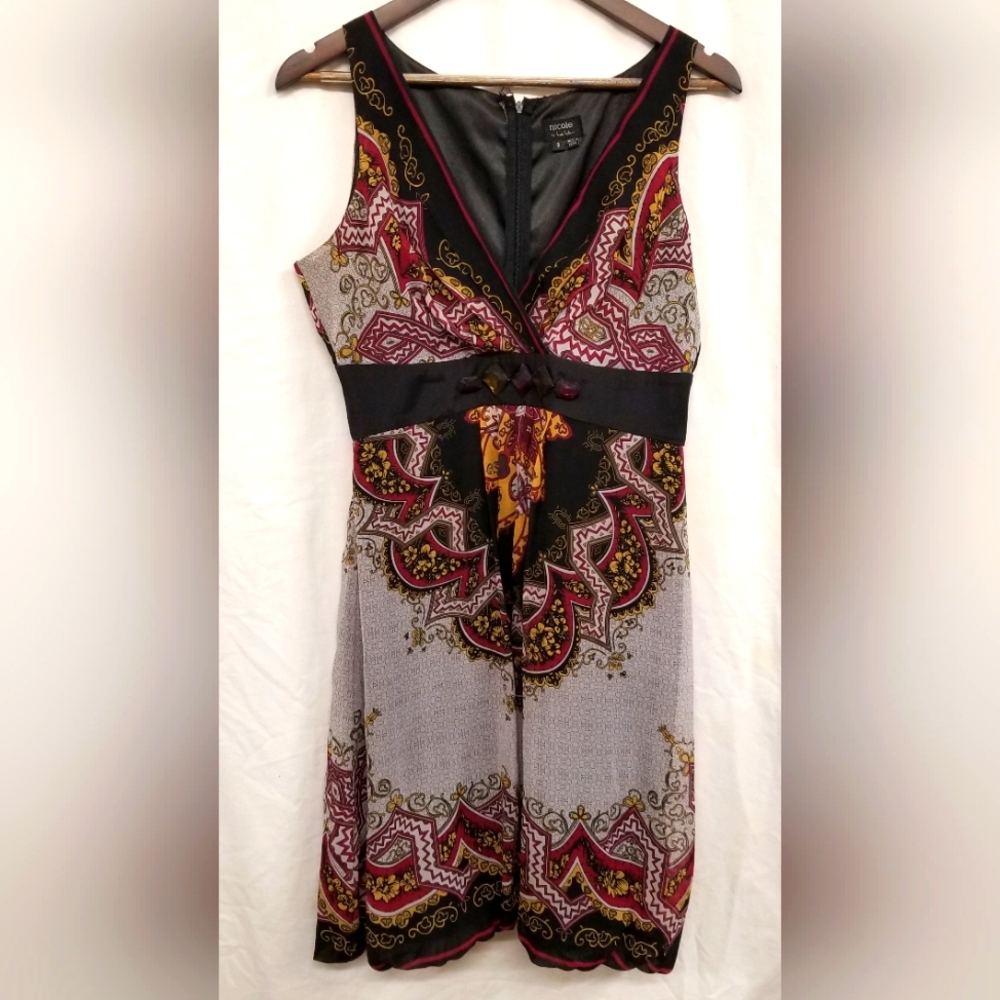 Nicole Miller Multi Color Wide Strap Low V SZ 8 Dress